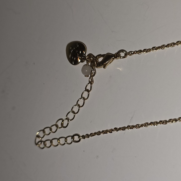 Betsey Johnson Pizza Slice Pendant Necklace - Picture 4 of 6